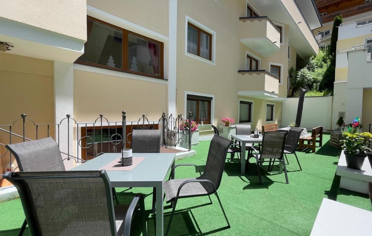 Hotel Garni Chasa Sulai Ischgl Exterior photo